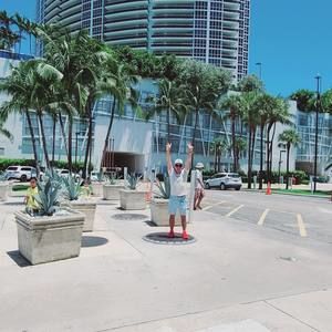 Meet your Posher, Vicente